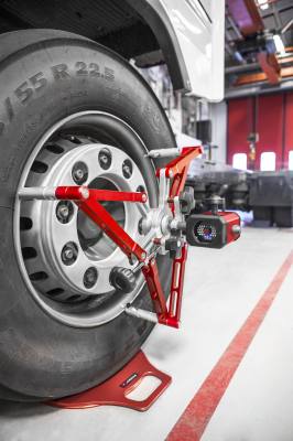 Volvo truck and bus dealer cuts vehicle downtime in half with AES UK